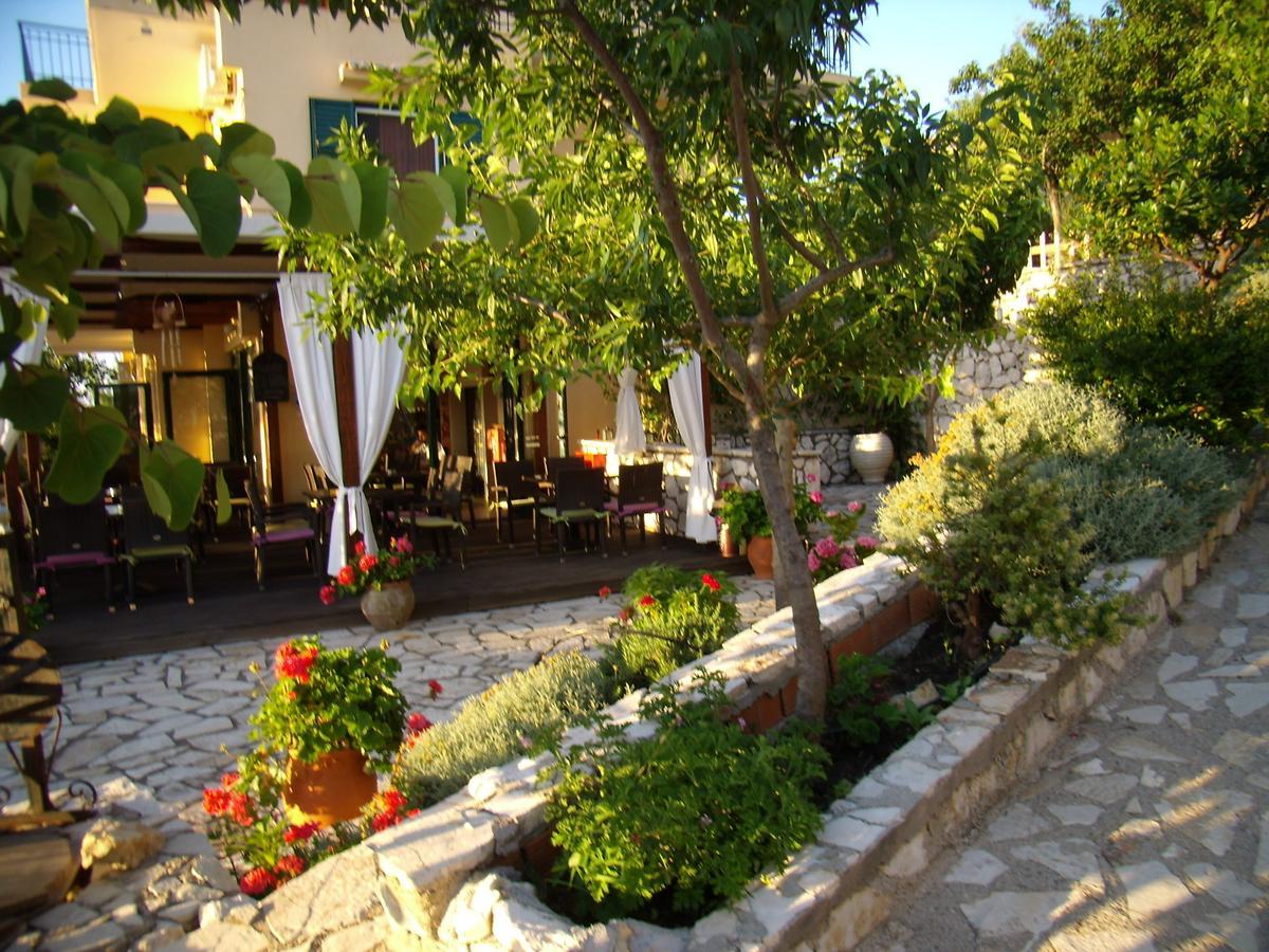 Zephyros Rooms And Apartments Drimónasz Kültér fotó